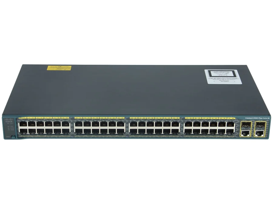 Switch Cisco Catalyst 2960 Plus refurbished din stocul CIT Grup, 48 de porturi