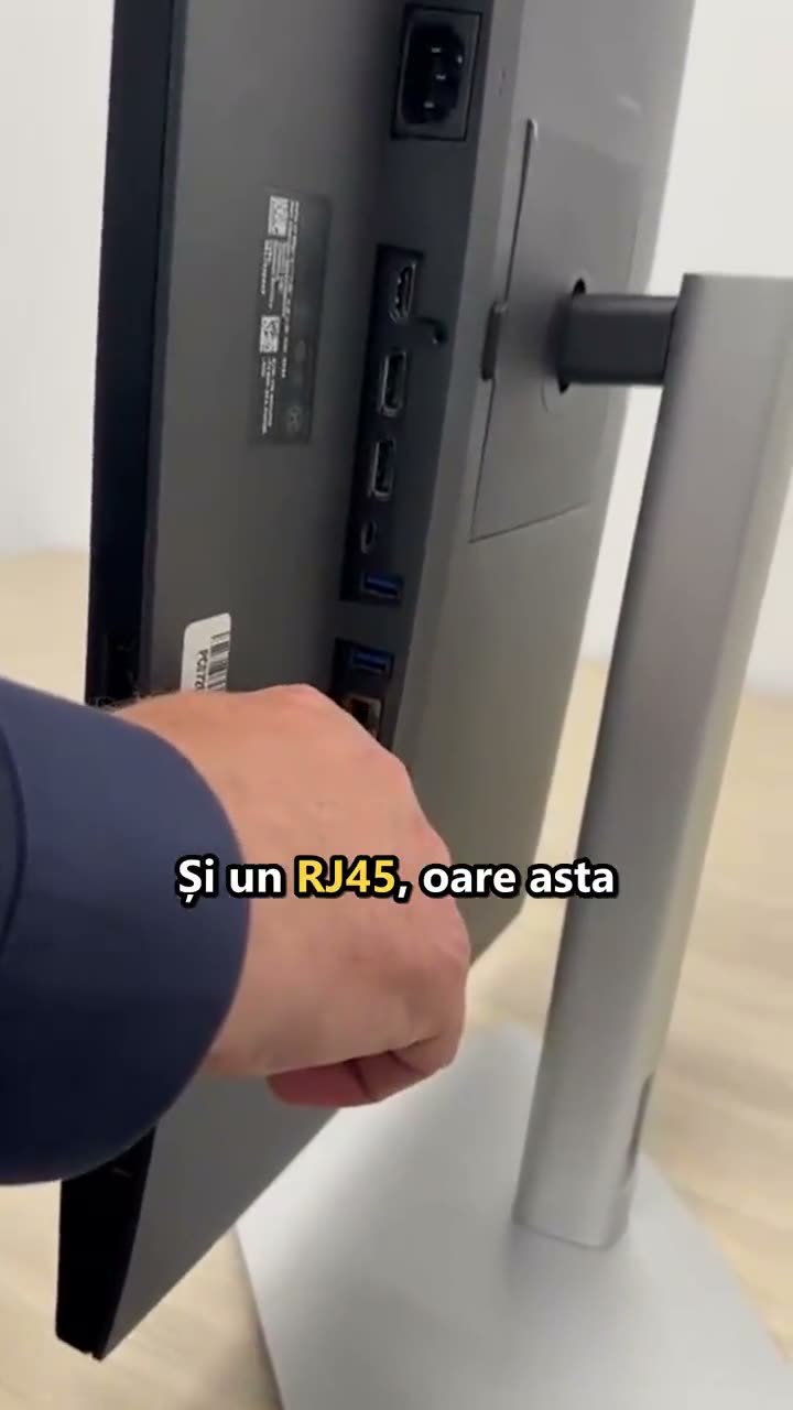 De ce are un monitor mufă de internet? Încărcare și rețea printr-un singur USB-C