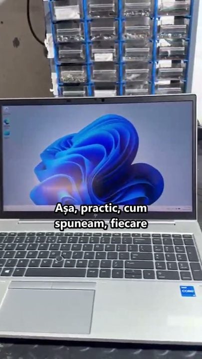 Cum verificăm ecranul unui HP EliteBook 850 G8